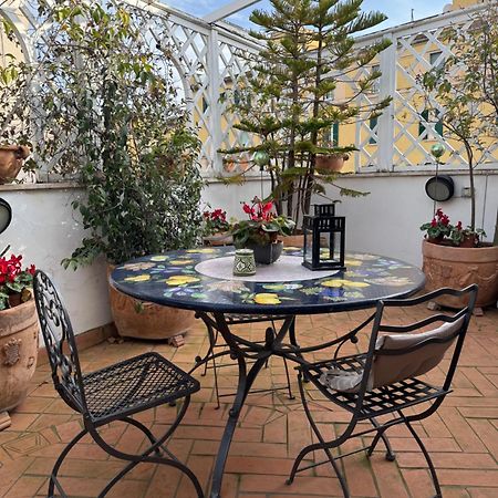 Apartamento Attico Le Castelline Roma Exterior foto